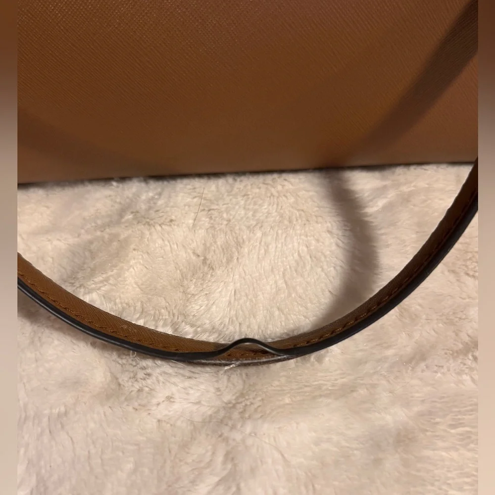 Michael Kors Susannah Leather Tote in Luggage with Gold Accents - Picture 10 of 12